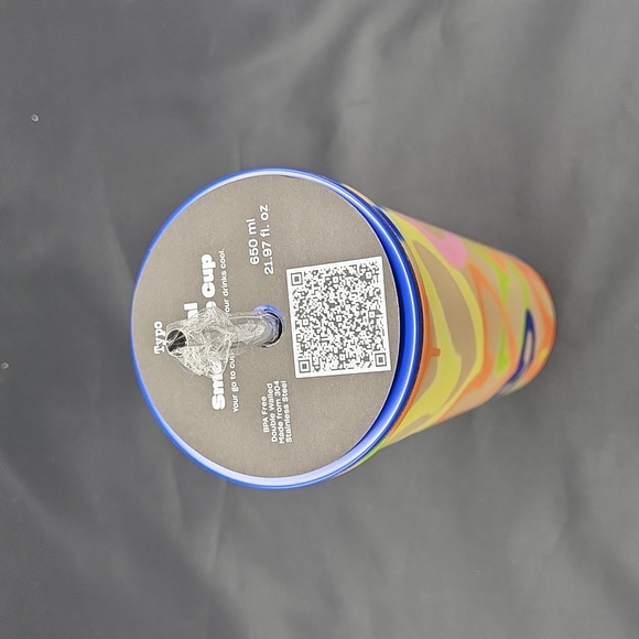 Metal Cup - Picture 2 of 3